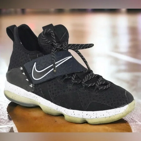 Nike Lebron XIV 14 EP Chase Down Black NBA Basketball Running Shoes, Women’s 8 - Picture 2 of 10